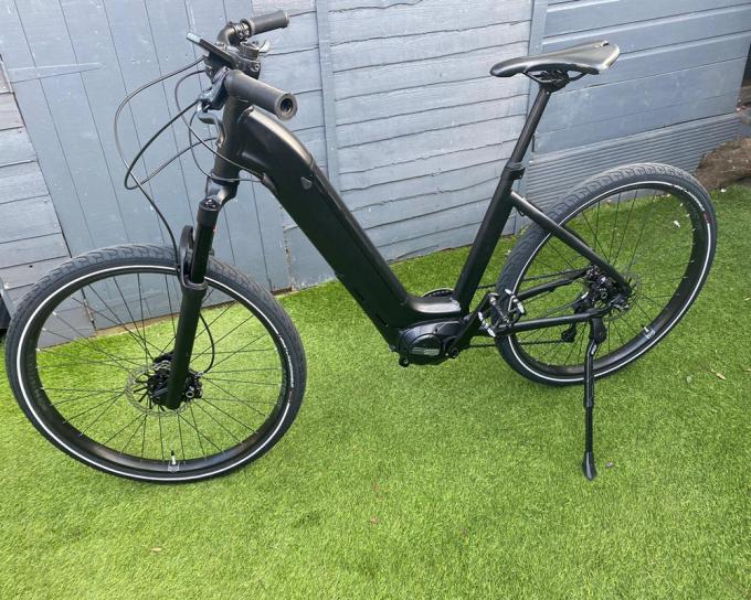 City Size Womens 26 Inch Wheel Electric Bike Step Through 48V 500W M500 Motor 0